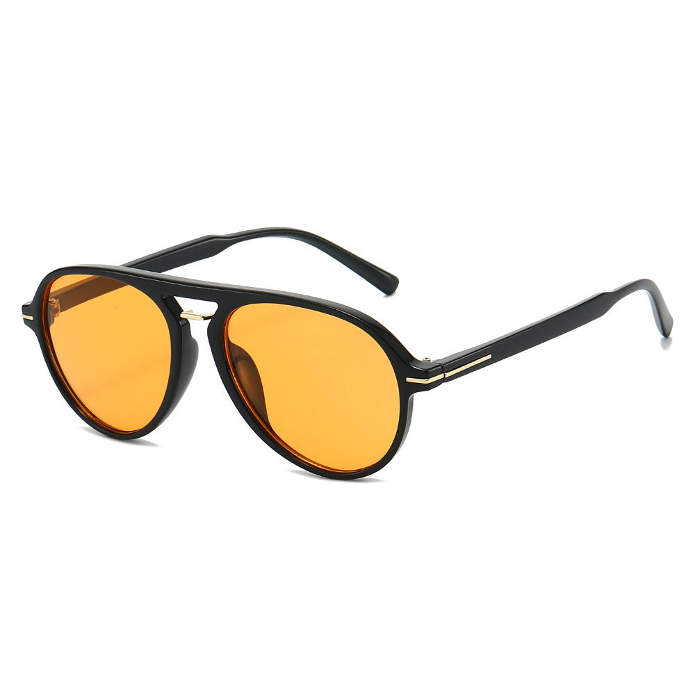 Fashion-Forward Shield Sunglasses Kalsten