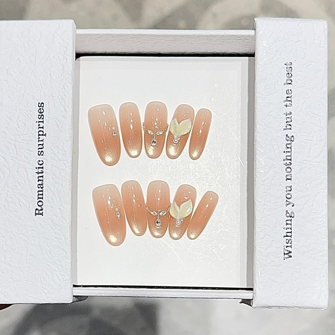 Artificial nails with Romantic Design Kalsten