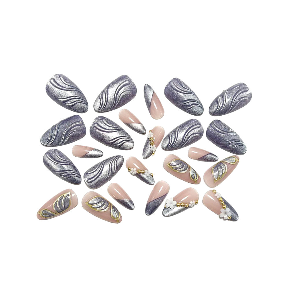 Artificial Nails In Elegant Flower and Leaf Design Kalsten