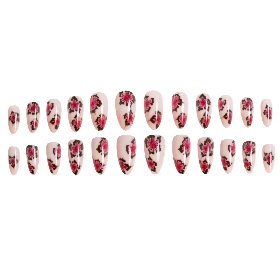 Exquisite Floral Design Press-On Nails