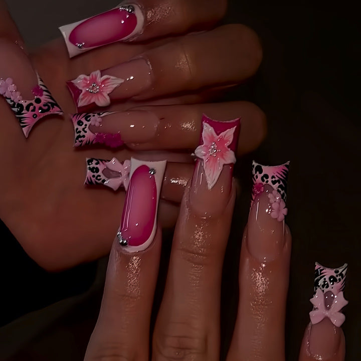 Floral Embellished Nail Extensions Kalsten