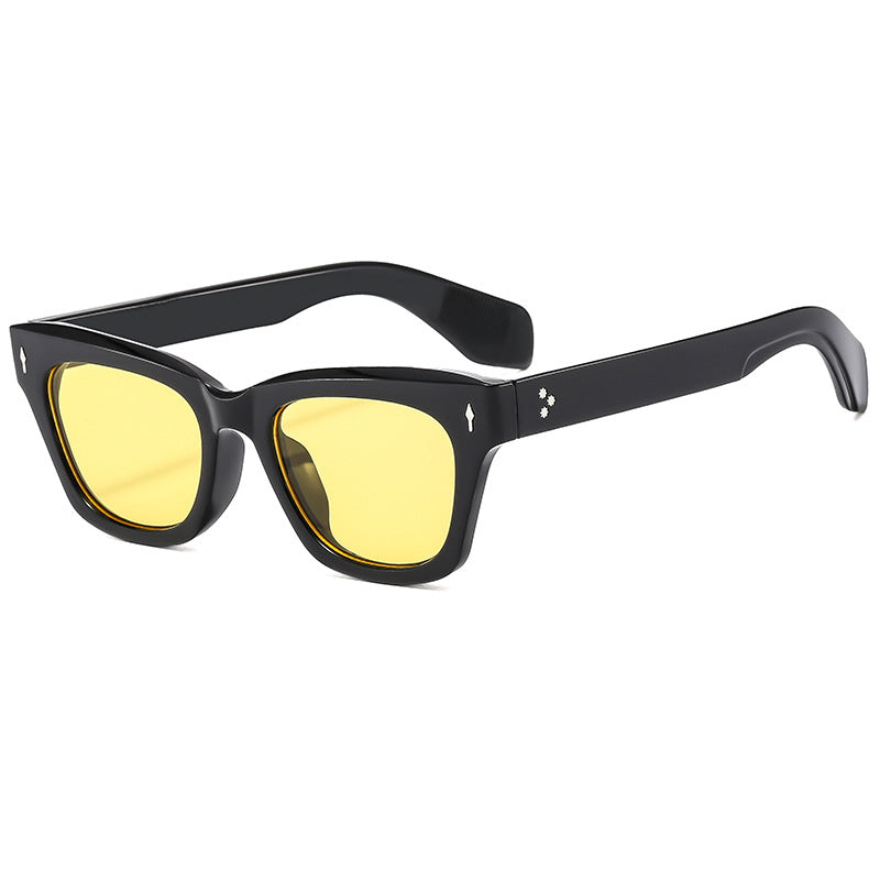 Women Cat-Eye Sunglasses with modern, transparent frame and UV protection Kalsten