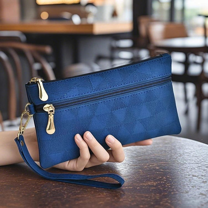 Elegant Clutch With Practical Zipper Kalsten