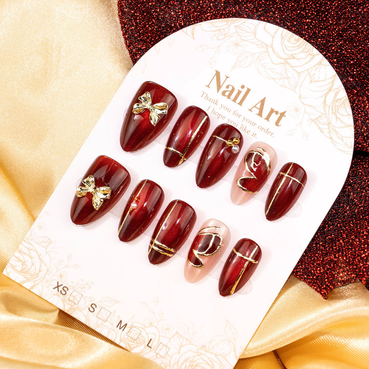 Elegant Nail Art Set with Gold Embellishments