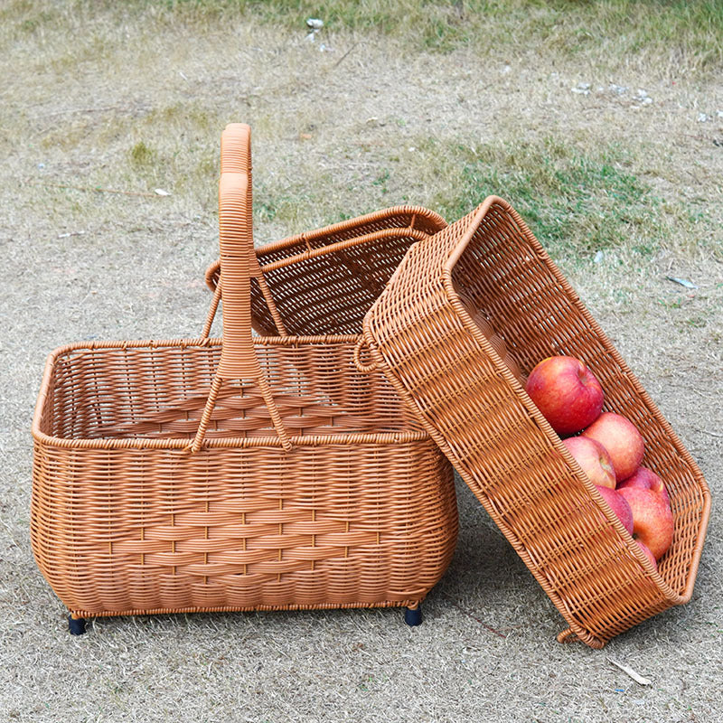 Decorative Wicker Storage Container Kalsten