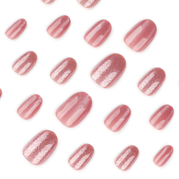 Glamorous artificial nails with glitter accents Kalsten