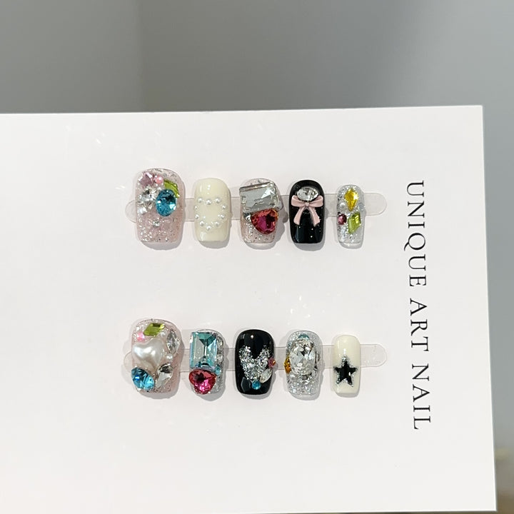 Glamorous Rhinestone-Decorated Press-On Nail Set