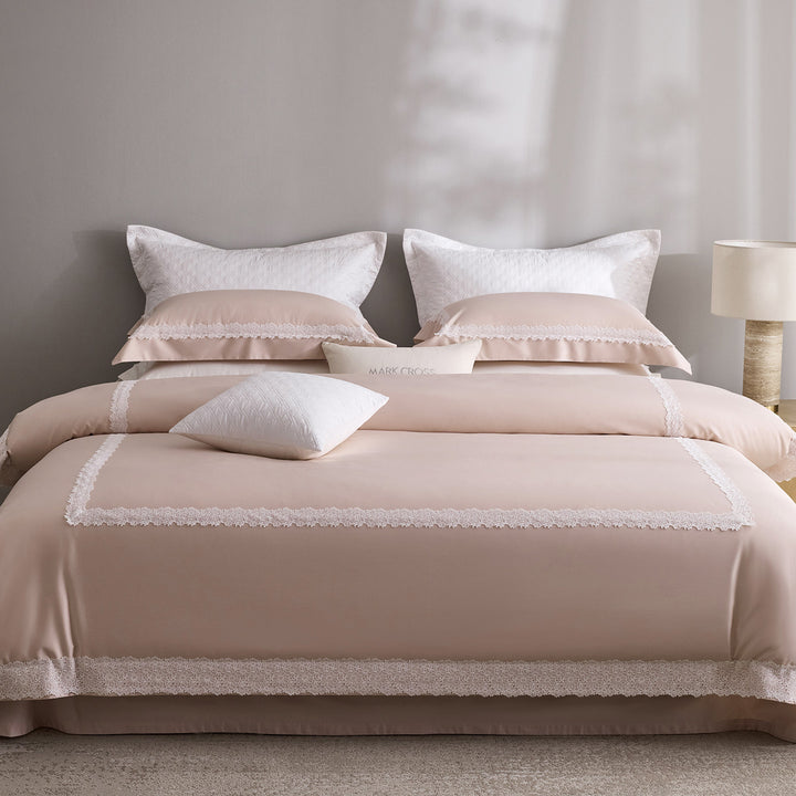 Luxury cotton satin bedding set with fine lace trim in hotel style