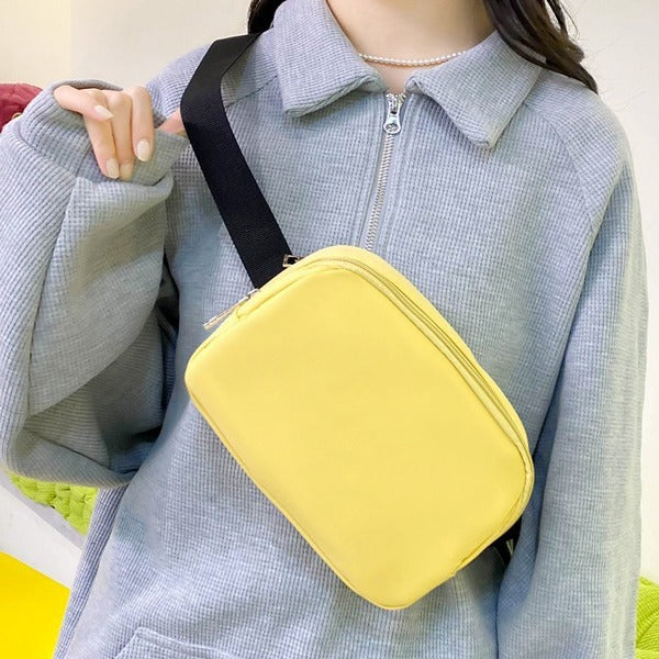 Fashionable fanny pack in minimalist form Kalsten