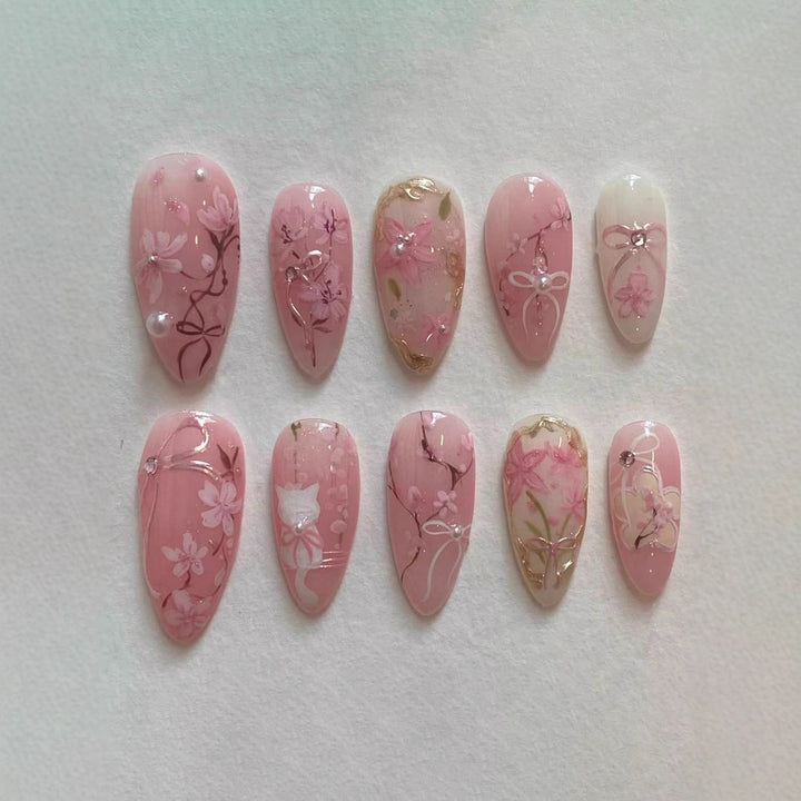 Artistic Press-On Nail Art Set Kalsten