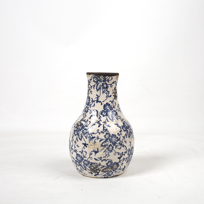 Beautiful and decorative vase Kalsten