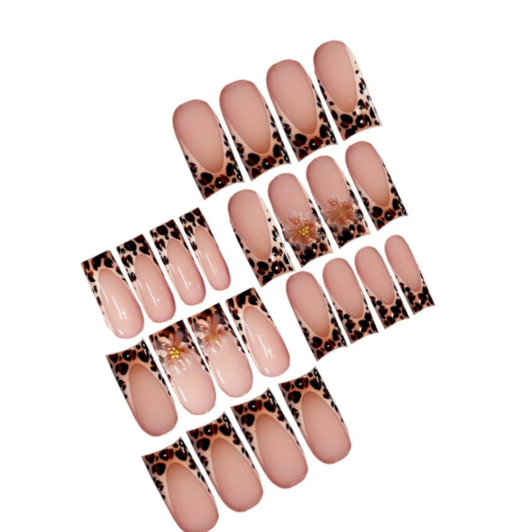Decorative Artisanal Nail Extensions Kalsten