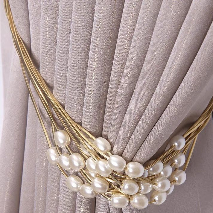 Decorative curtain holder with bead accent Kalsten