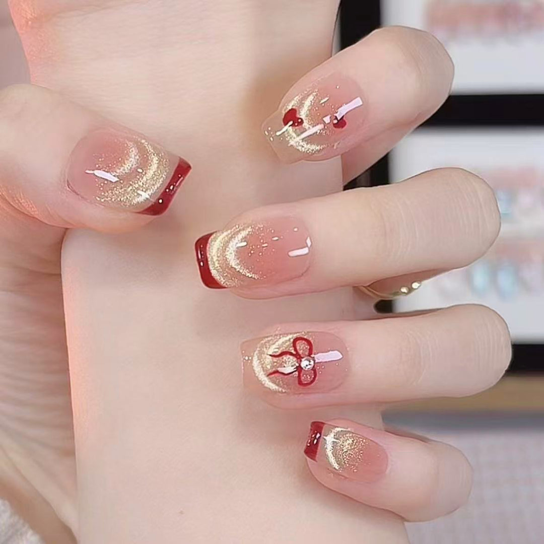Artistic Heart-Themed Press-On Nail Art Kalsten