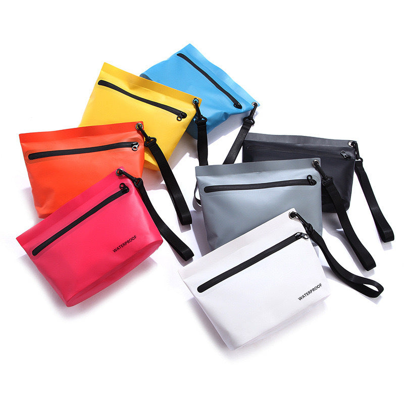 Waterproof shoulder bag with insulating compartment Kalsten