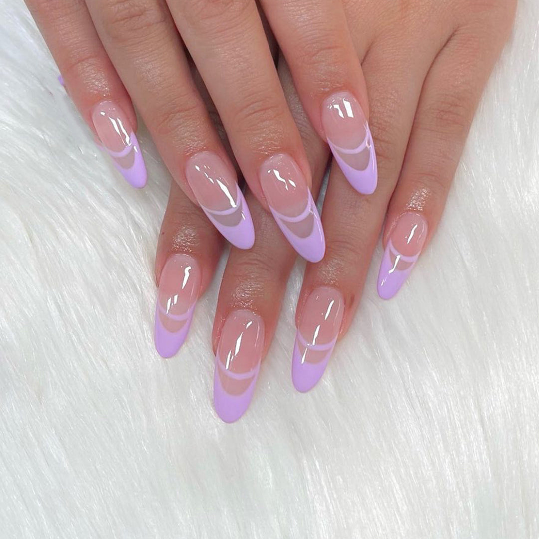 Elegant artificial nails with fine ombre design and noble accents Kalsten