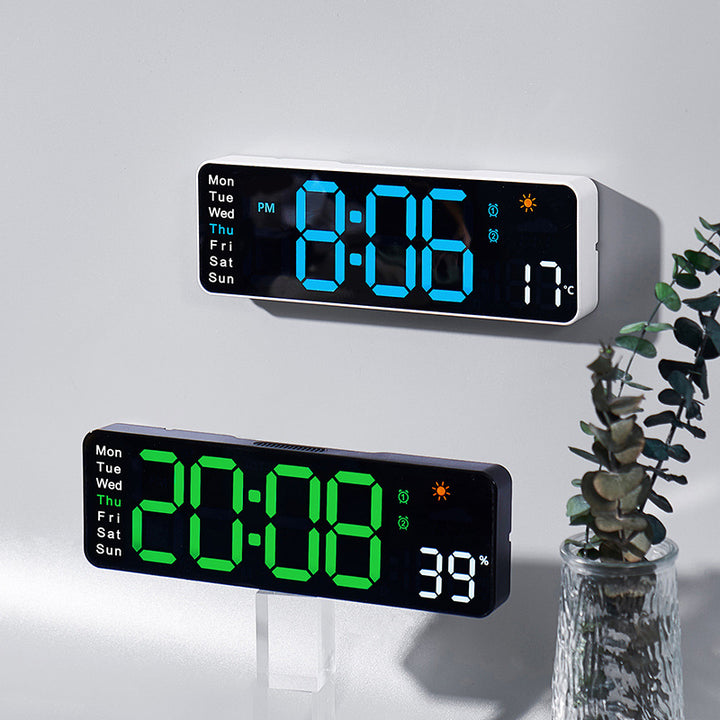 Digital radio alarm clock with temperature and day of the week display Kalsten