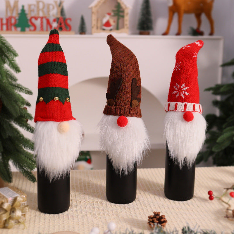 Decorative Santa Claus bottle warmer Kalsten