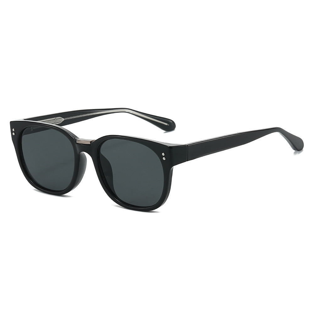 Women's fashionable sunglasses with transparent frame and elegant details Kalsten