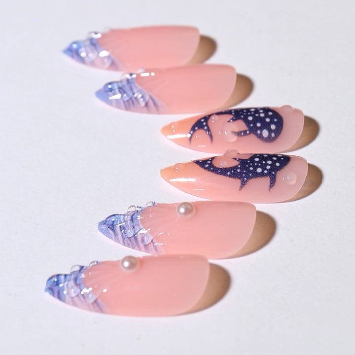 Elegant artificial nail set with maritime accents Kalsten