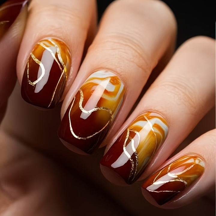Artificial Nail Set with Marbled Design and Gold Accents Kalsten