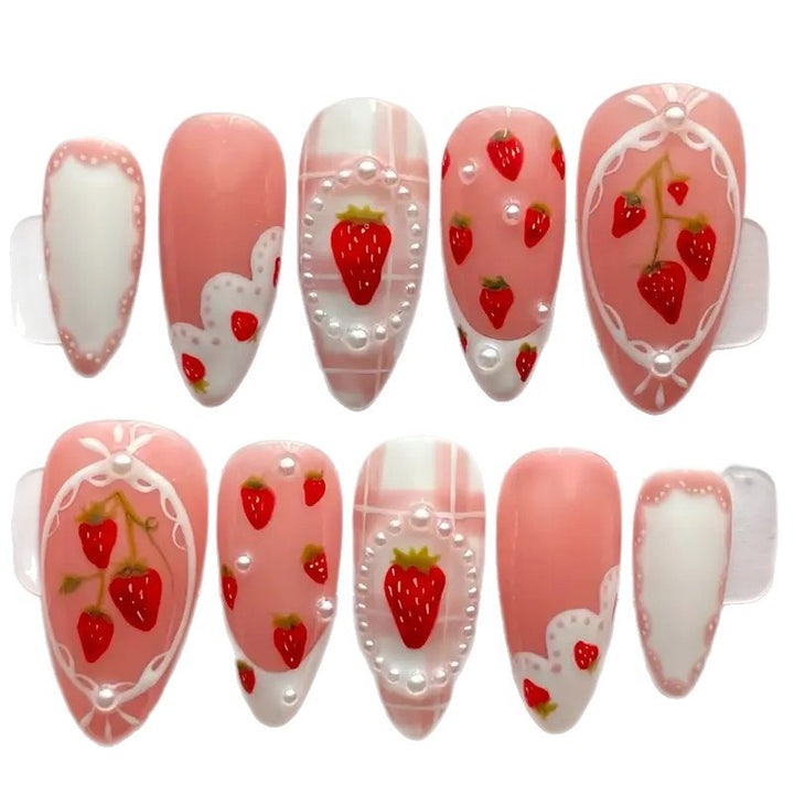 Romantic Heart-Themed Press-On Nail Art Kalsten