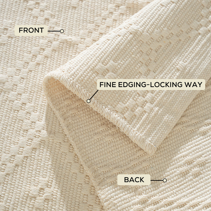 Woven square placemat with embossed diamond pattern Kalsten