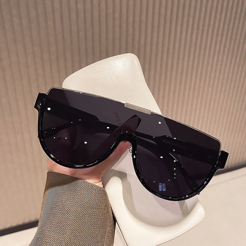 Women’s Fashion Sunglasses with Futuristic Shield Design Kalsten
