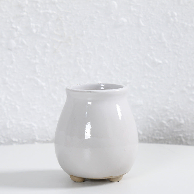 Contemporary Curved Ceramic Vase Kalsten