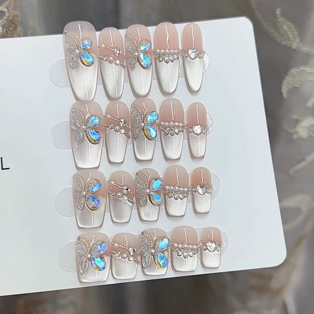 Butterfly-Embellished Press-On Nail Art Set Kalsten