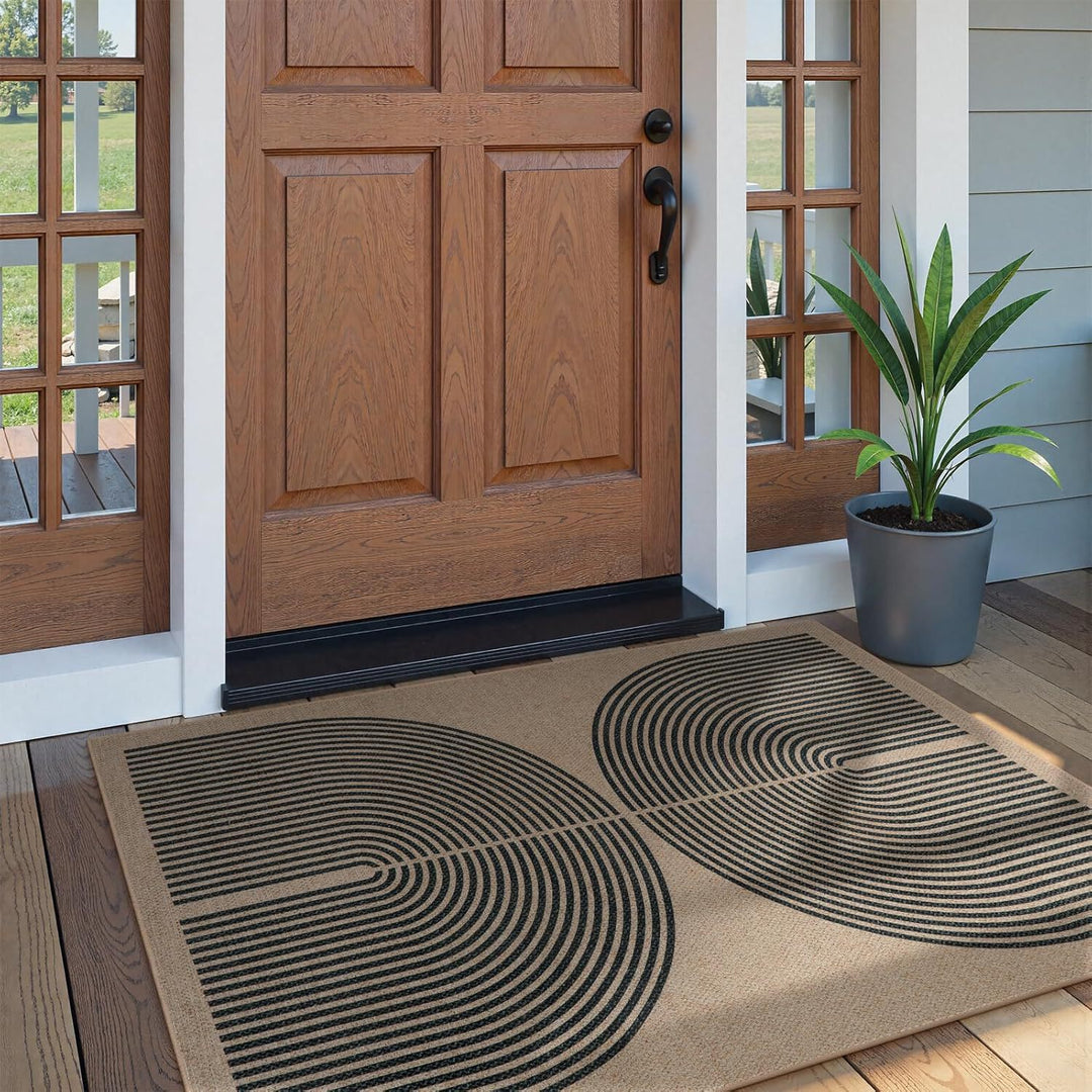 Geometric Patterned Welcome Mat