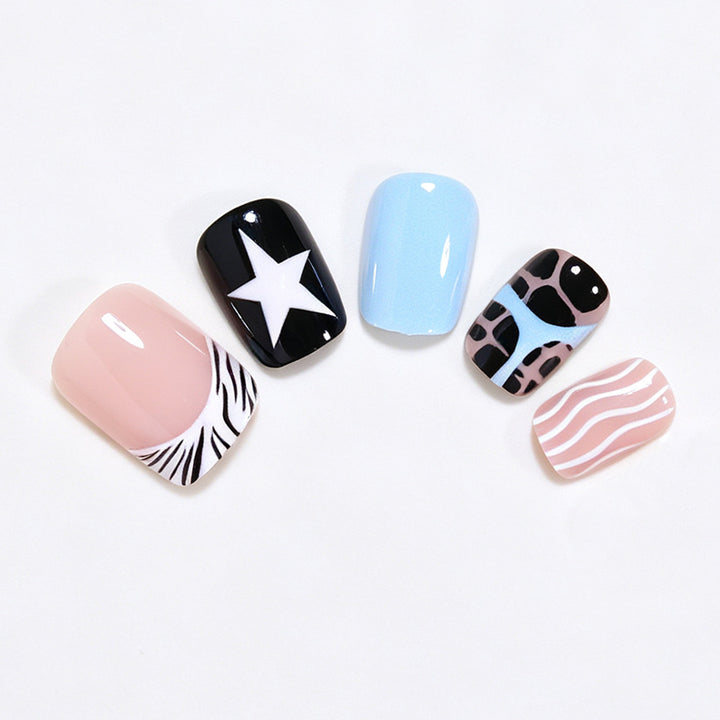 Artistic Decorative Press-On Nail Art Set Kalsten