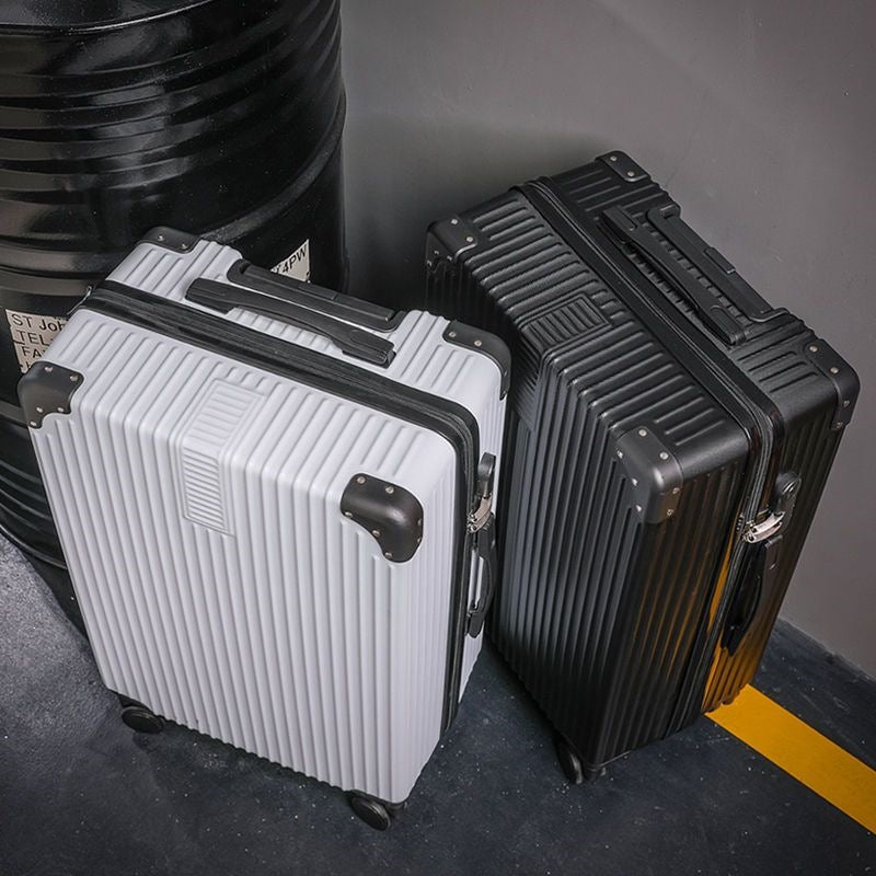 Hard Shell Suitcase With High Strength Material And TSA Lock Kalsten