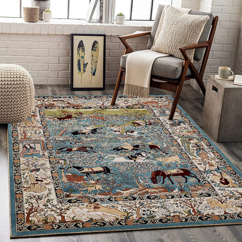 Vintage-Inspired Ornate Area Rug