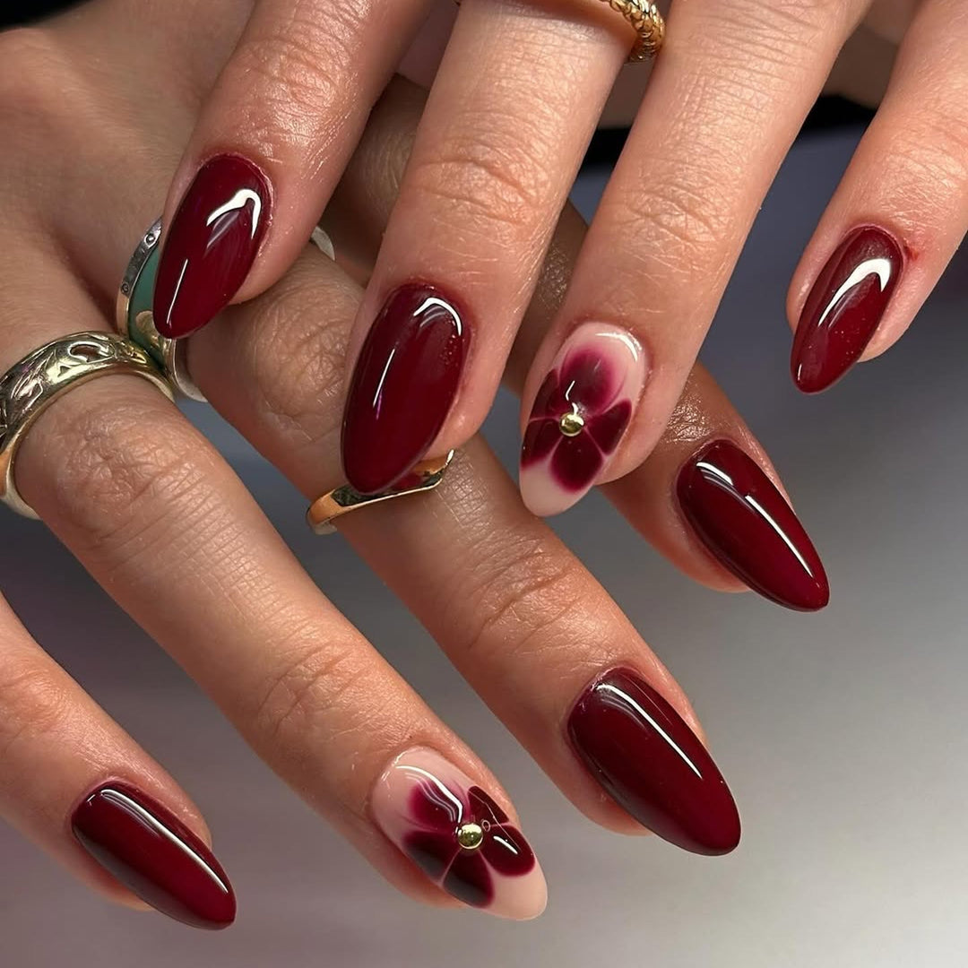 Elegant Floral Design Press-On Nail Art Kalsten