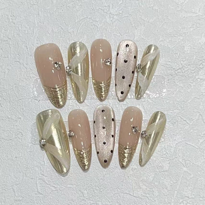 Luxury Press-On Nail Art Set with Elegant Metallic Accents Kalsten
