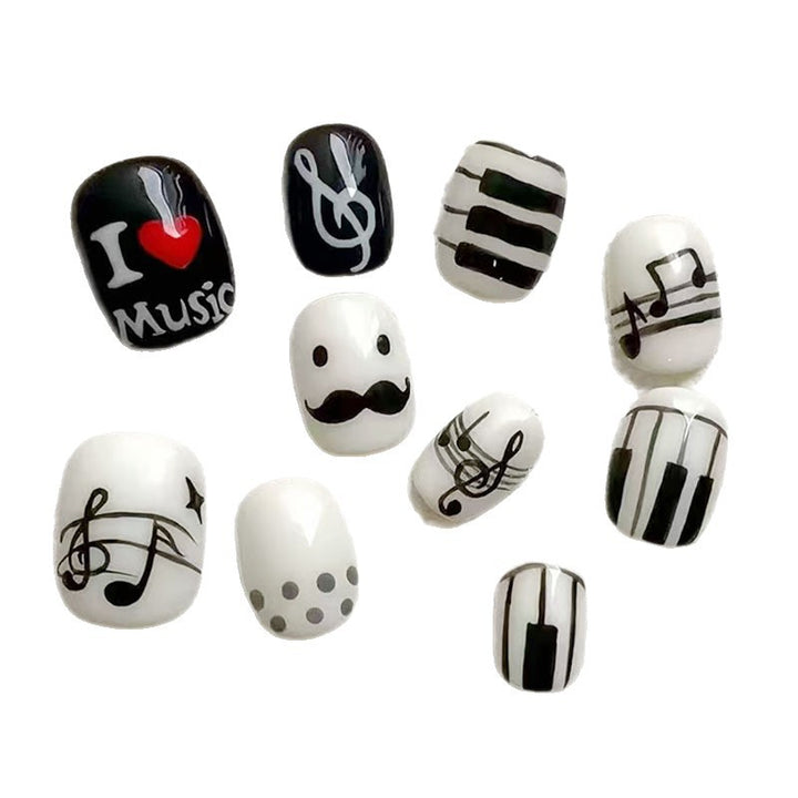 Thematic Press-On Nail Art Kalsten