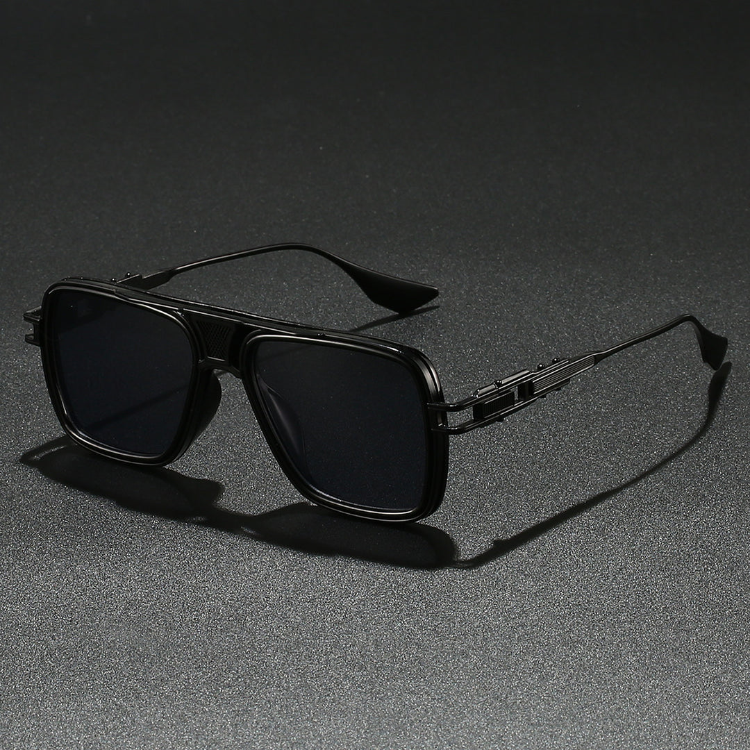 Women’s designer sunglasses with luxurious metal frame and trendy detail Kalsten