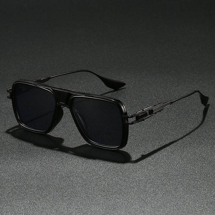 Women’s designer sunglasses with luxurious metal frame and trendy detail Kalsten