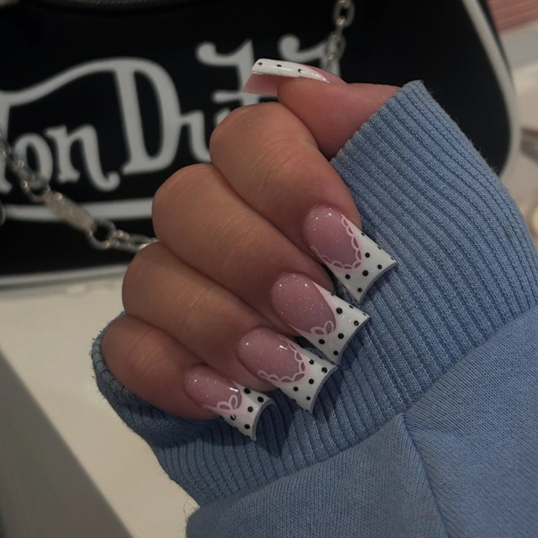 Glamorous Artificial Nails Kalsten