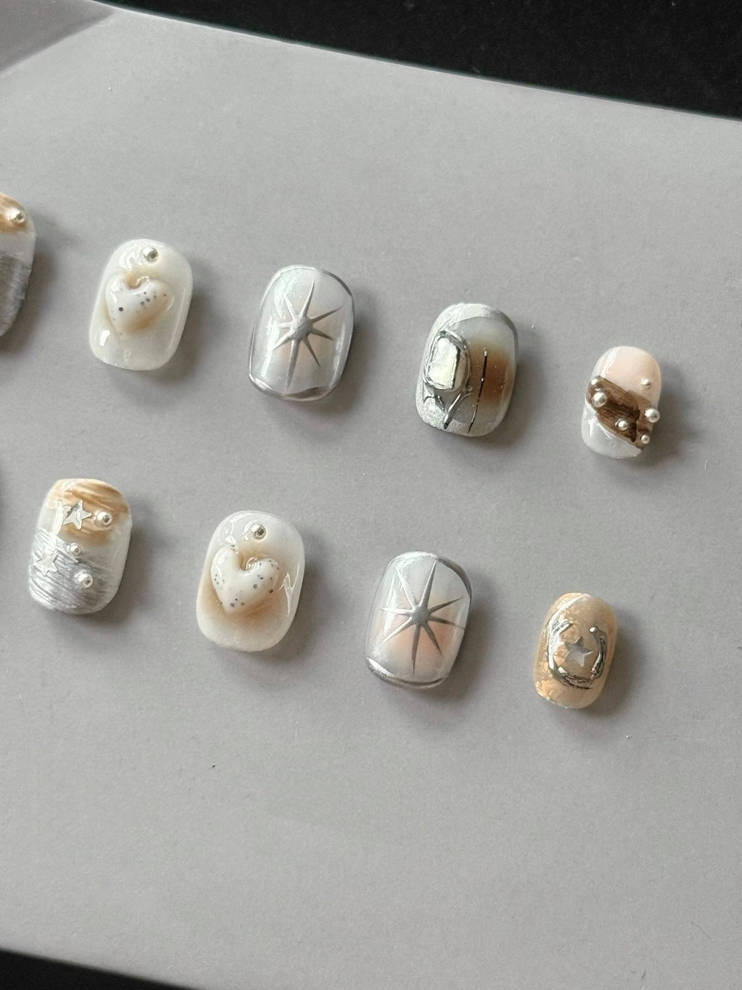 Artistic 3D Shell-Theme Press-On Nail Set
