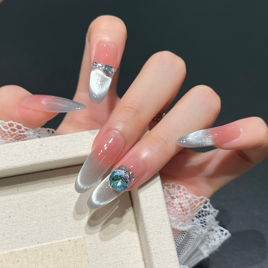 Premium Glossy Nail Extensions with Rhinestone Detail Kalsten
