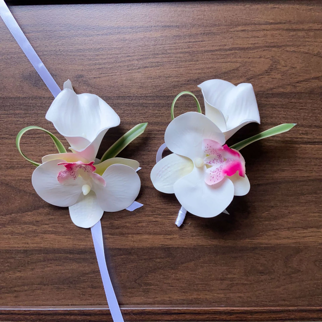 Elegant Orchid Floral Corsage