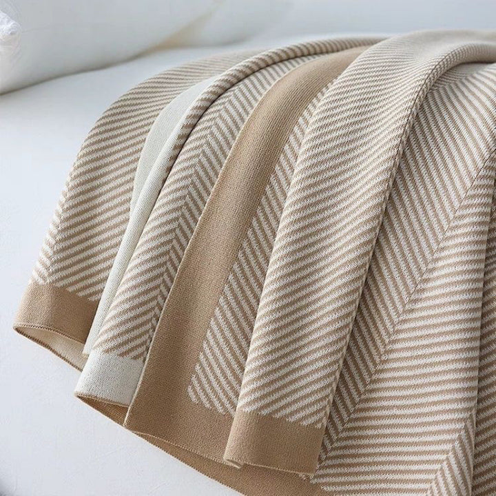 Luxurious Striped Throw Blanket Kalsten