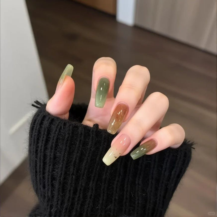Artificial Nails in Modern Gradient Kalsten