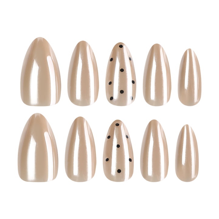 High-Quality Artificial Nails Kalsten