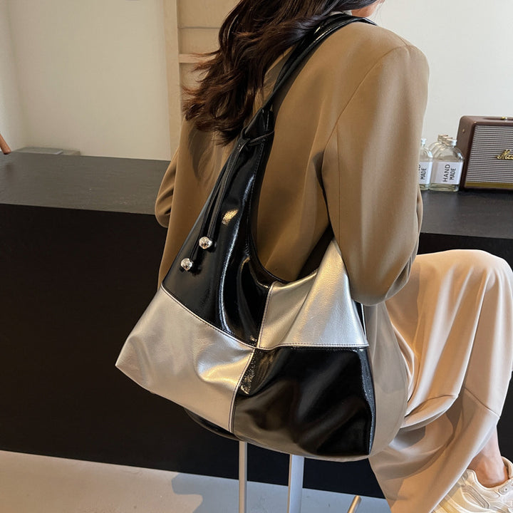 Chic Reversible Hobo Bag Kalsten