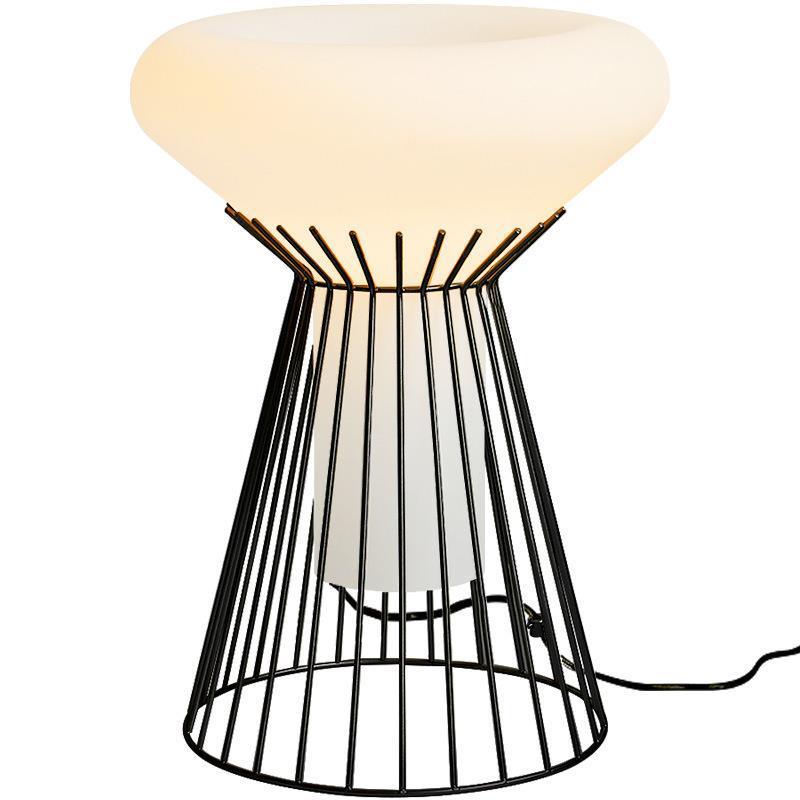 Modern Minimalist Table Lamp with Geometric Design