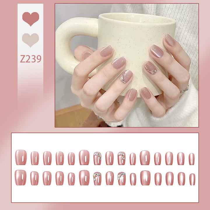 Glittering artificial nail tips with elegant details Kalsten