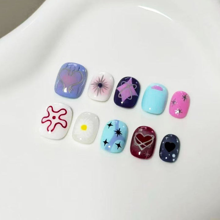 Artistic Cat-Themed Press-On Nail Art Set Kalsten